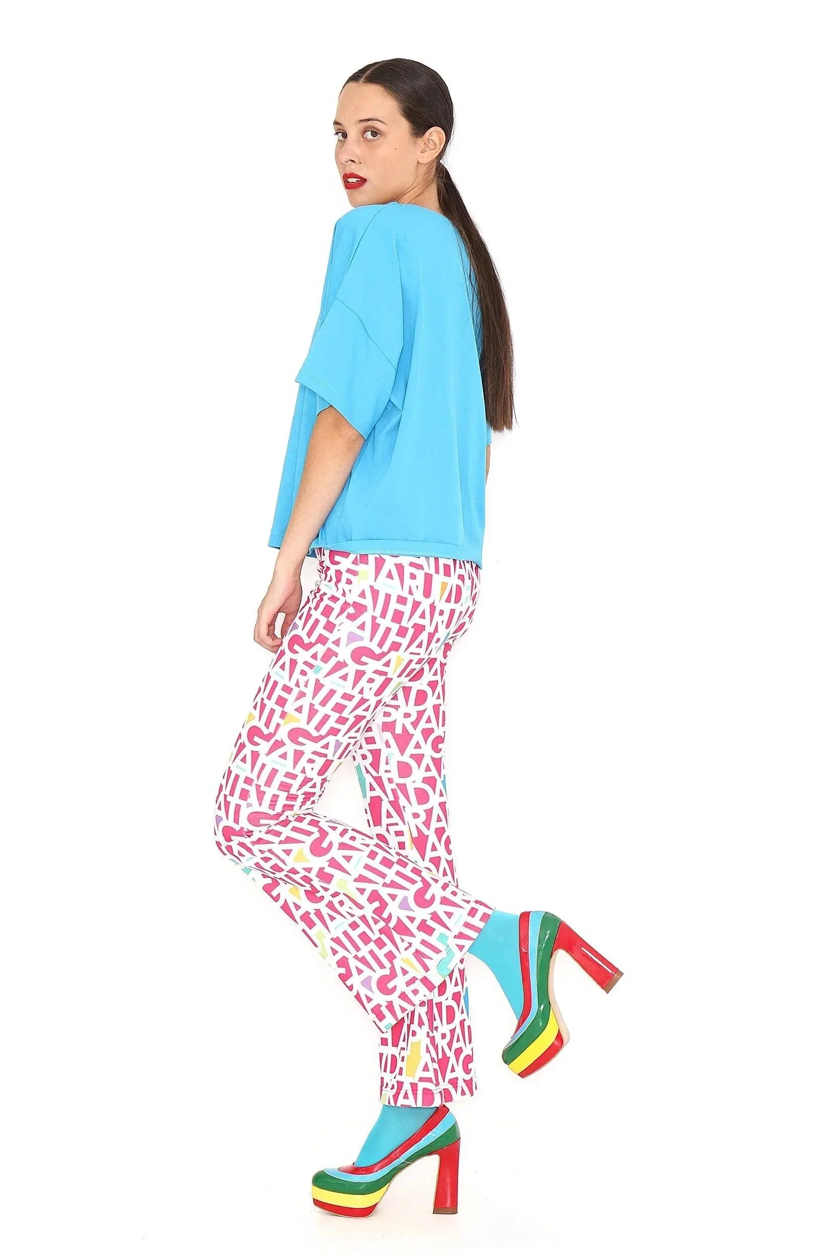 PANTALON FUCSIA LETRAS BLANCAS - Image 3