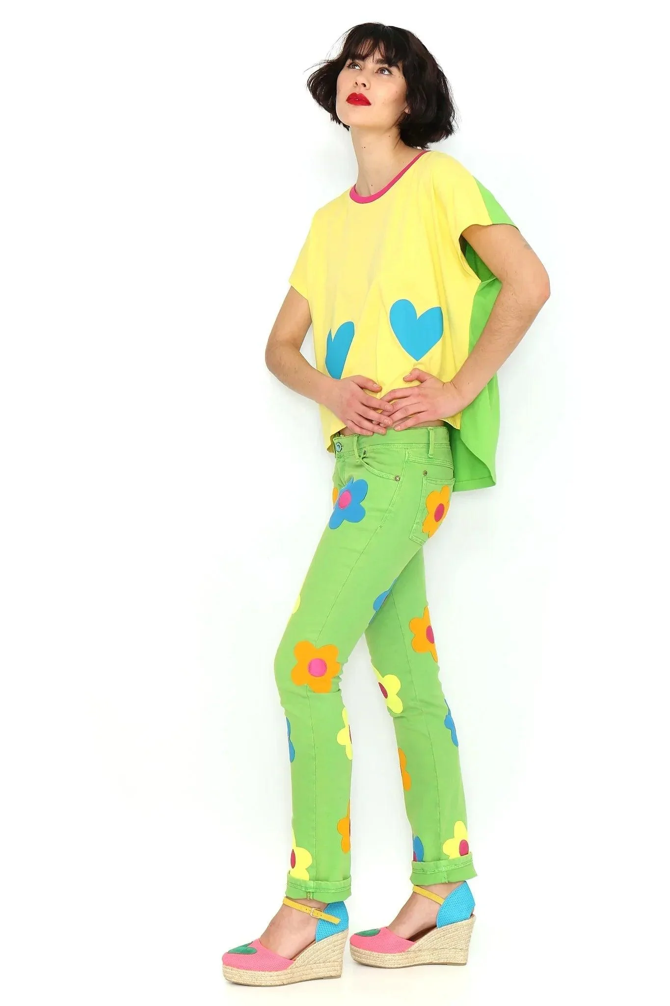 CAMISETA AMARILLA CORAZONES - Image 3