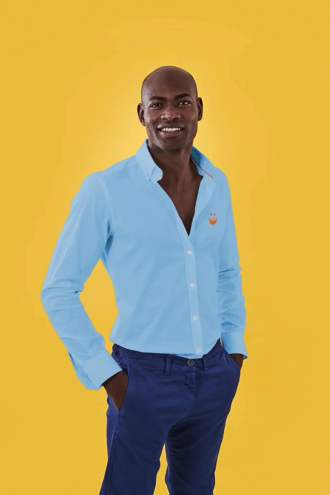 CAMISA HOMBRE TURQUESA CON BARBA NARANJA