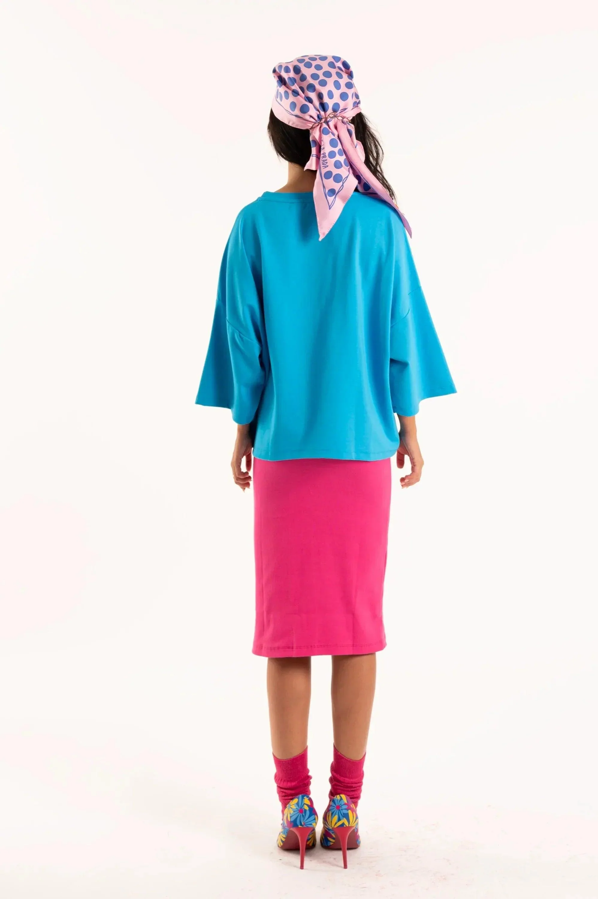 CAMISETA OVERSIZE TURQUESA ARP AMARILLO - Image 4