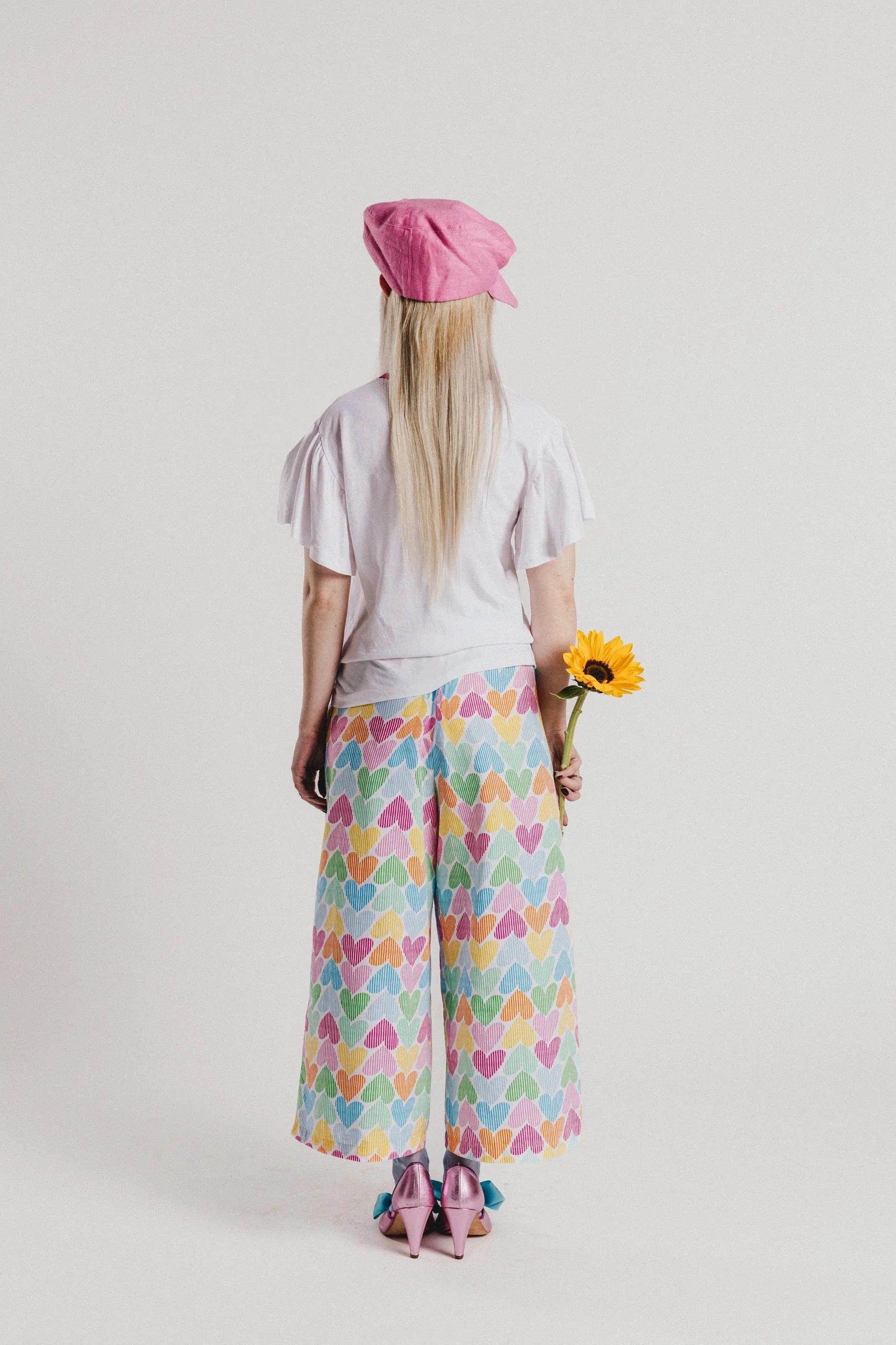 CAMISETA BLANCA FLOR RAYAS COLORES - Image 4