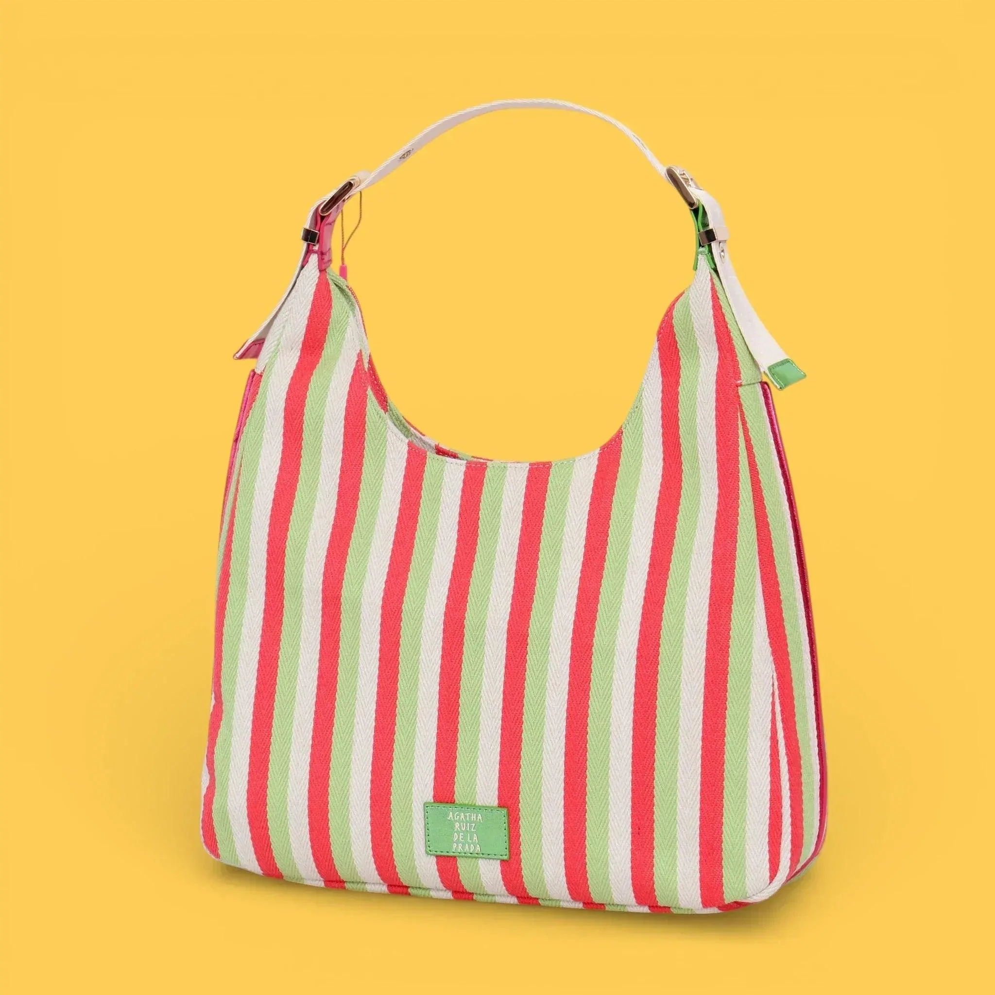 BOLSO HOBO LONA LINEAS FUCSIA - Image 2
