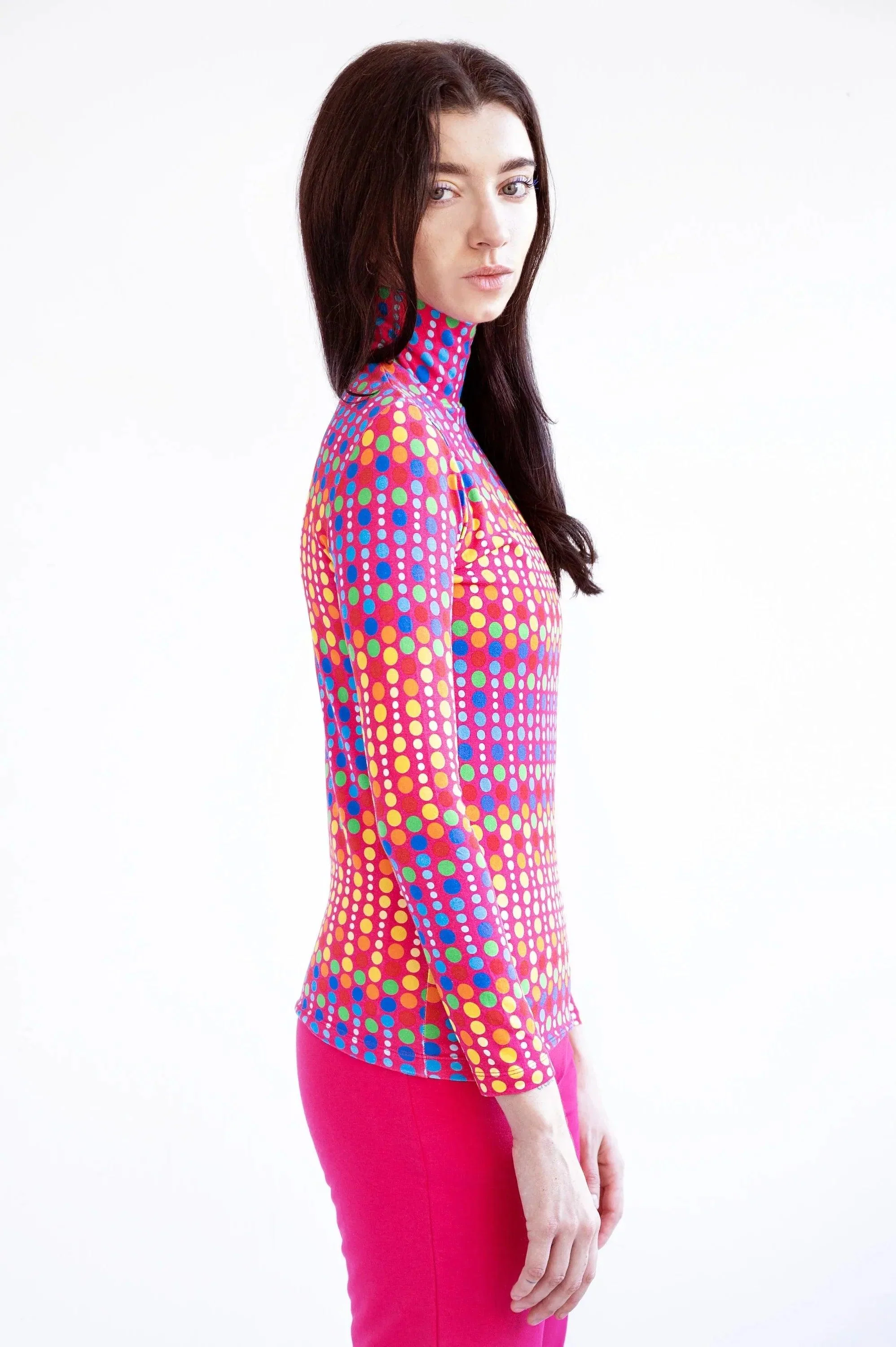 CAMISETA CUELLO ALTO TOPOS MULTICOLOR - Image 3