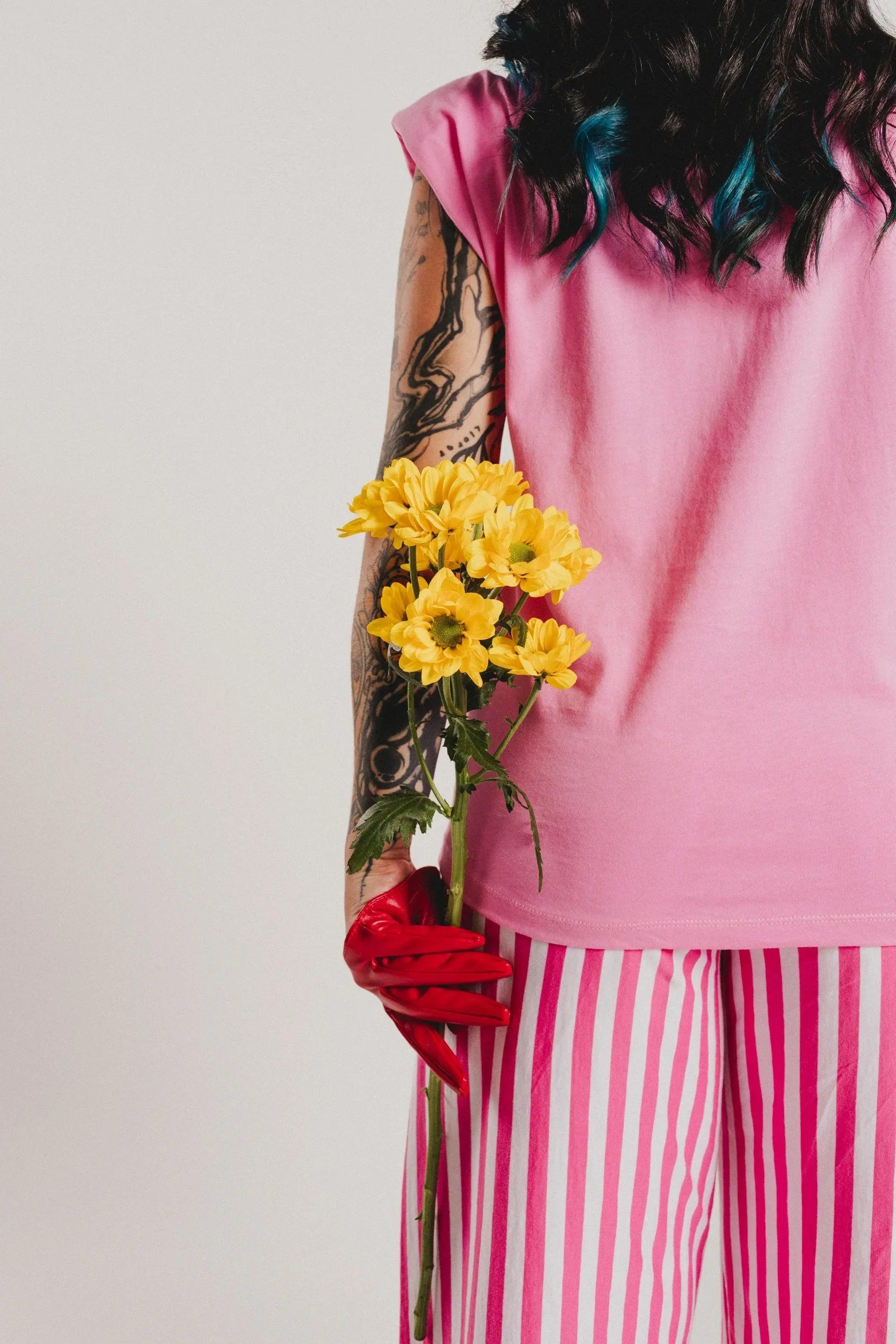 CAMISETA ROSA HOMBRERAS ARP - Image 4
