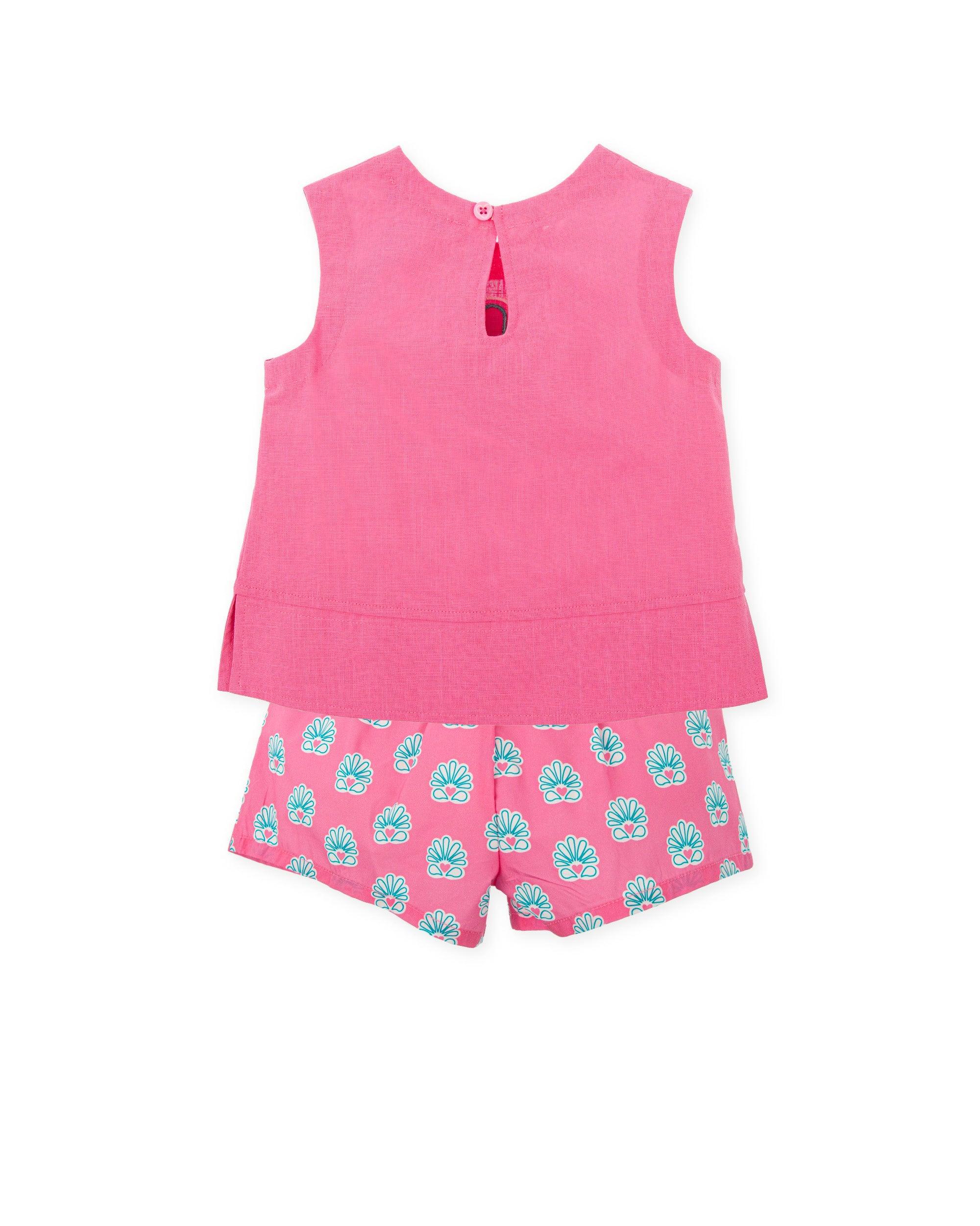 CONJUNTO SIN MANGAS ROSA + SHORTS ESTAMPADO INDIA - Image 2