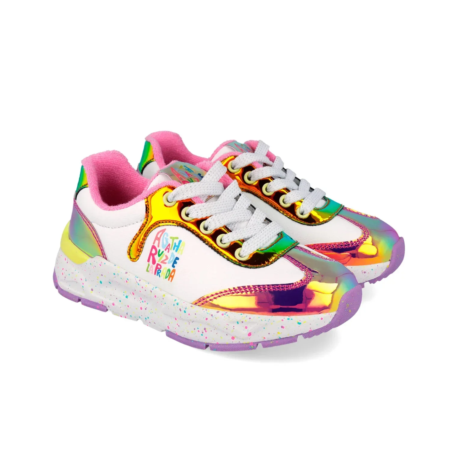 SNEAKERS CORDONES BLANCO Y PLATA