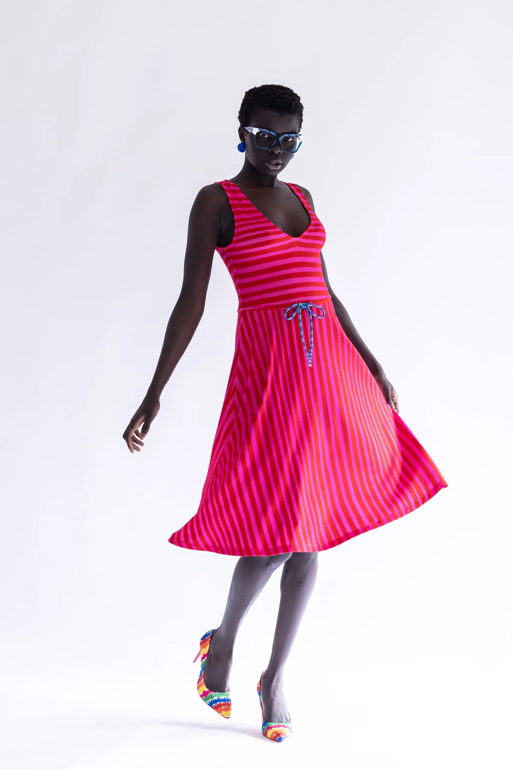 VESTIDO RAYAS FUCSIAS ROJAS - Image 5