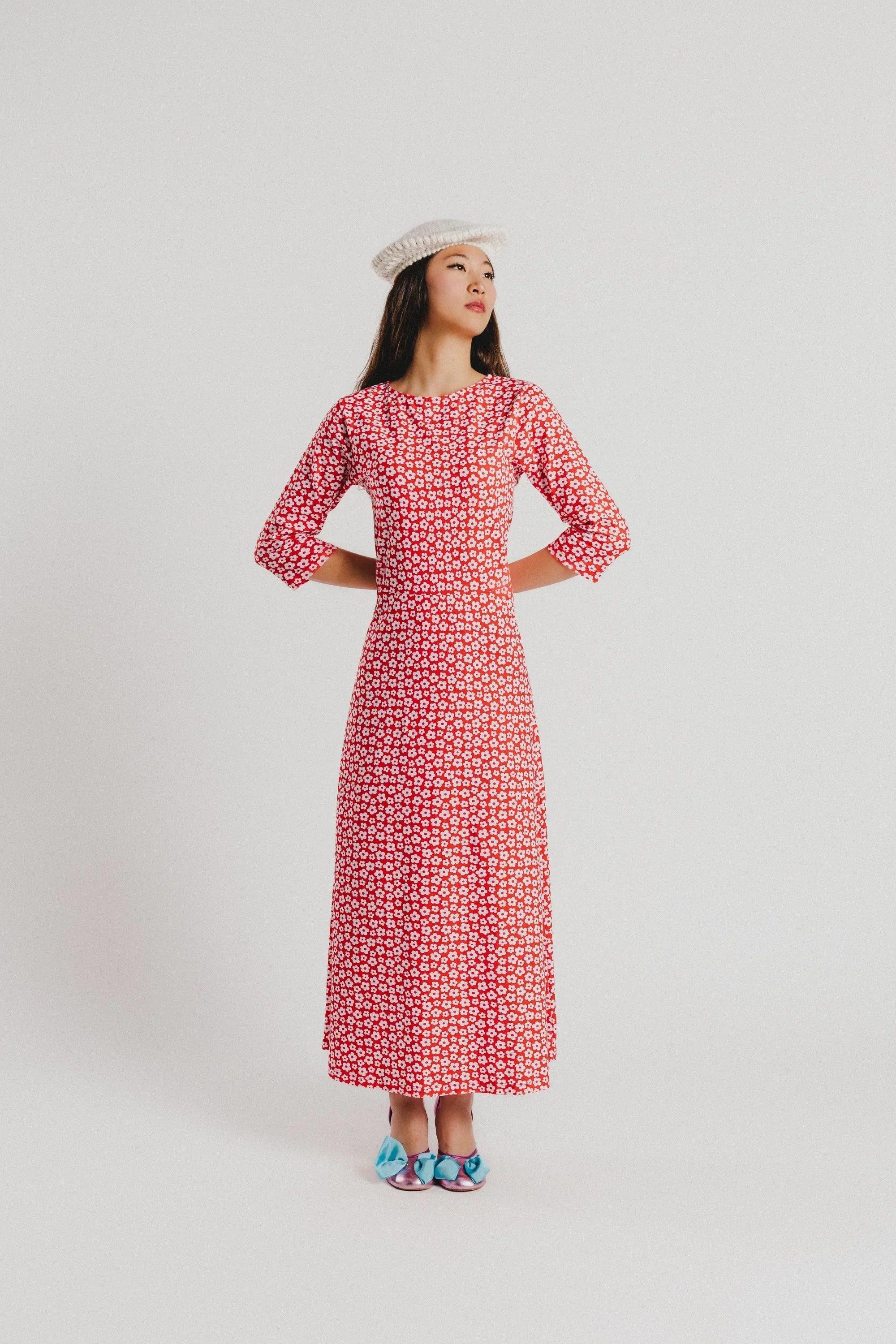 VESTIDO ROJO FLORECITAS BLANCAS